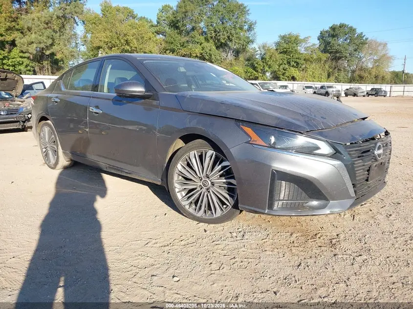 Nissan Altima Sl Fwd 2025