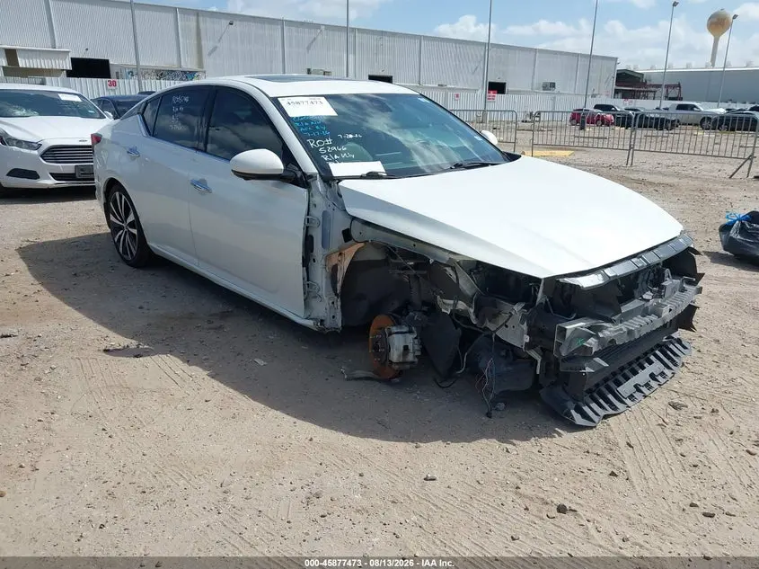 Nissan Altima Platinum Intelligent Awd 2022