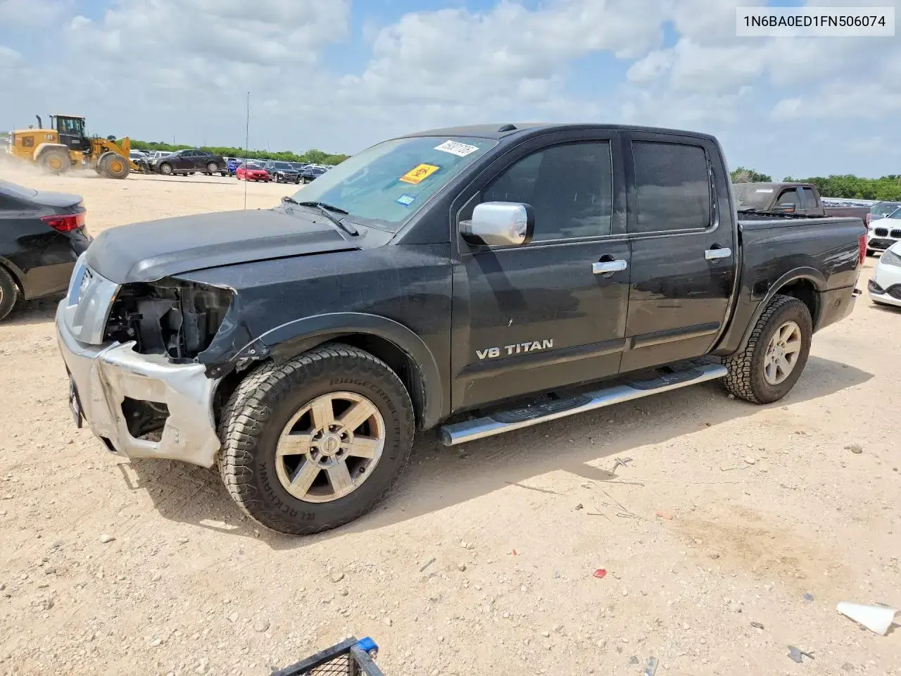 Nissan Titan Sv 2015