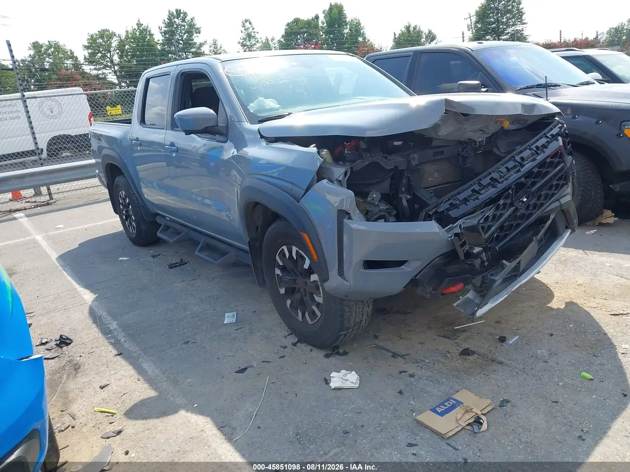 Nissan Frontier Pro-4X 4X4 2023