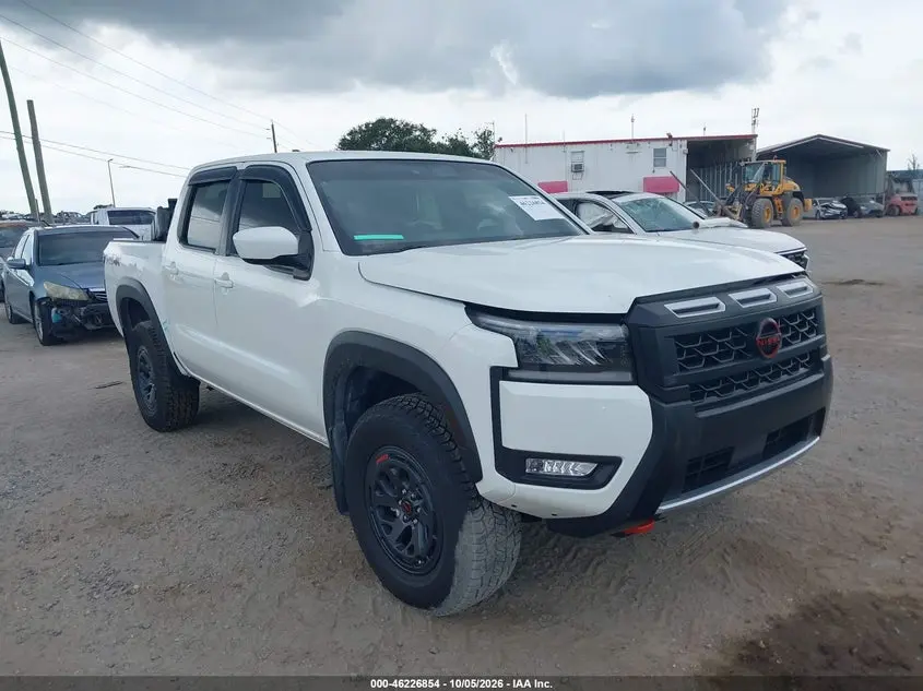 Nissan Frontier Pro-4X 4X4 2026