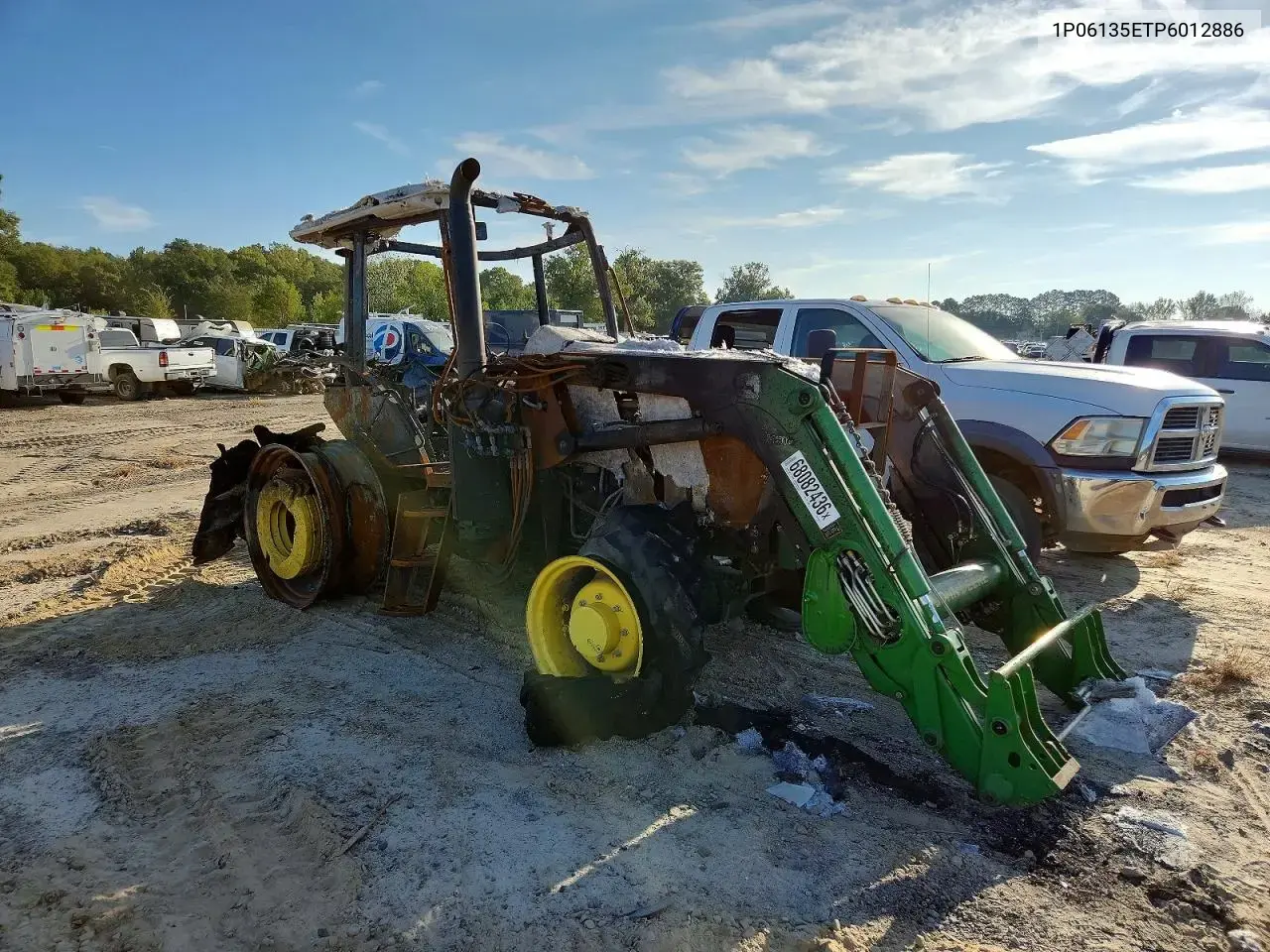 John Deere 6135E 2023