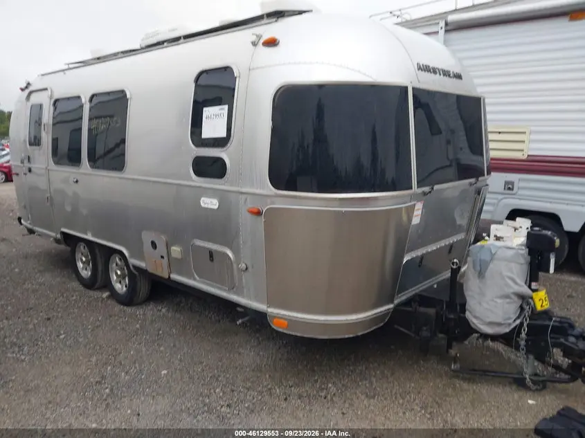 Airstream Flying Cloud 23Fb 2023