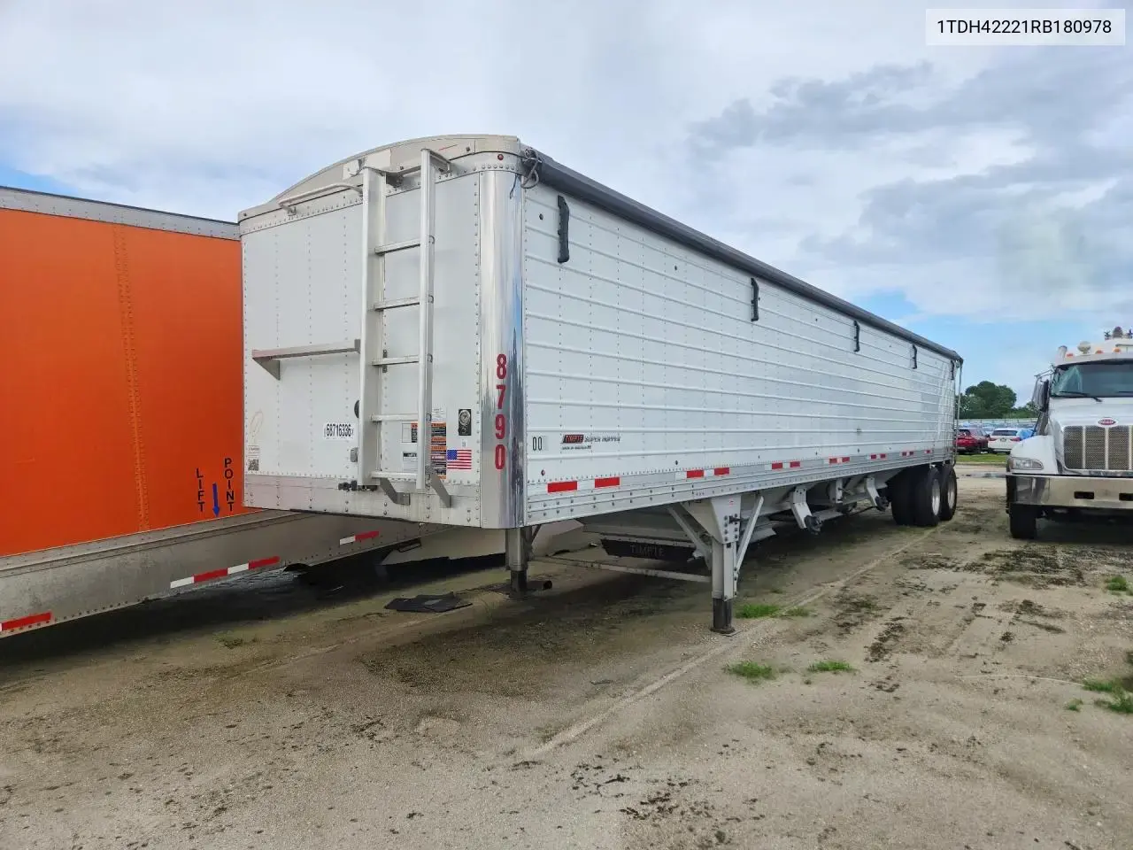 Trailers - Grain Trailer 2024