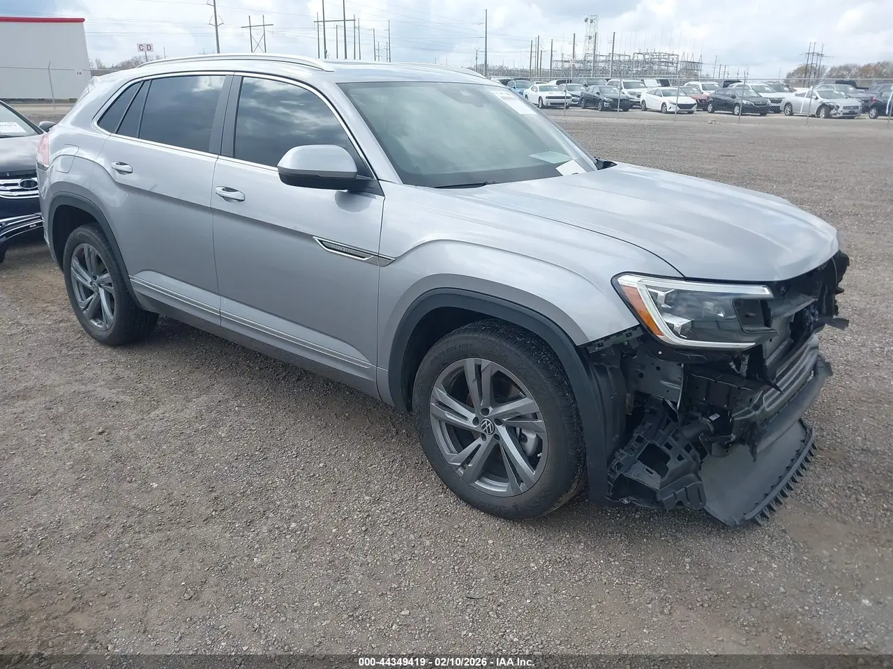 Volkswagen Atlas Cross Sport 2.0T Sel R-Line 2024