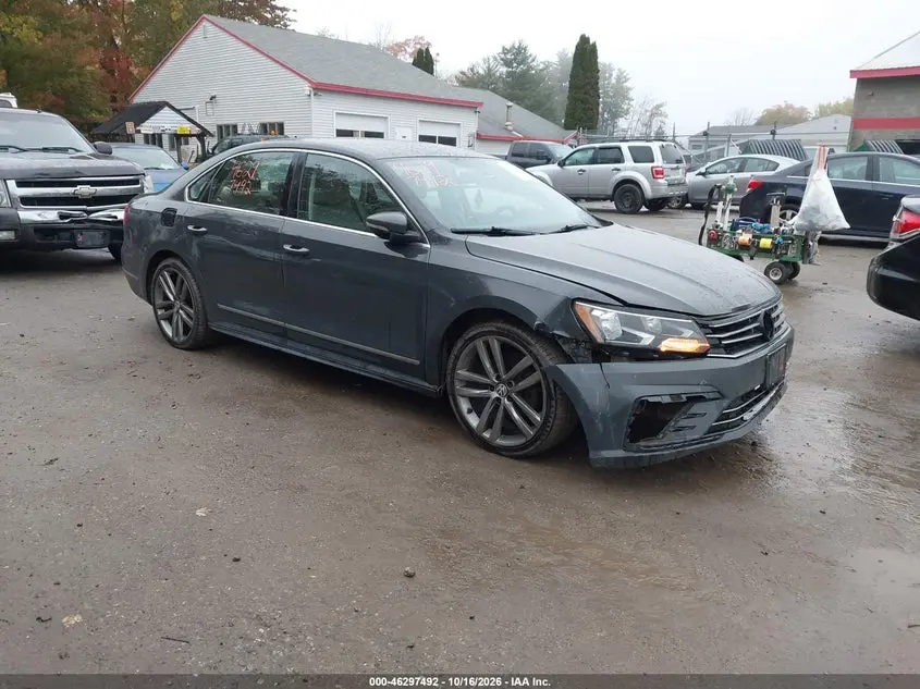 Volkswagen Passat 1.8T R-Line 2016