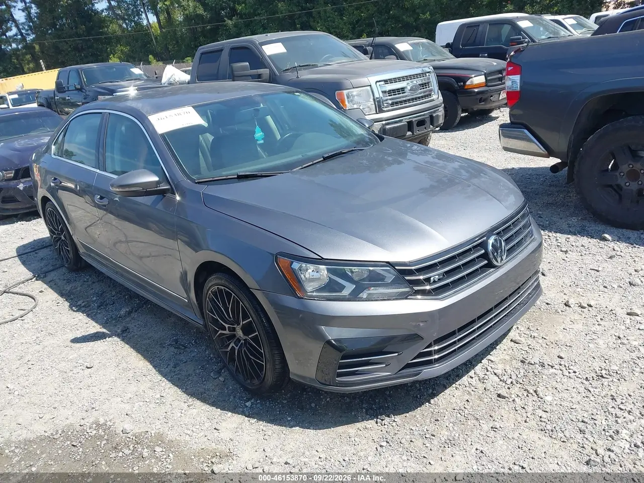 Volkswagen Passat 1.8T R-Line 2016