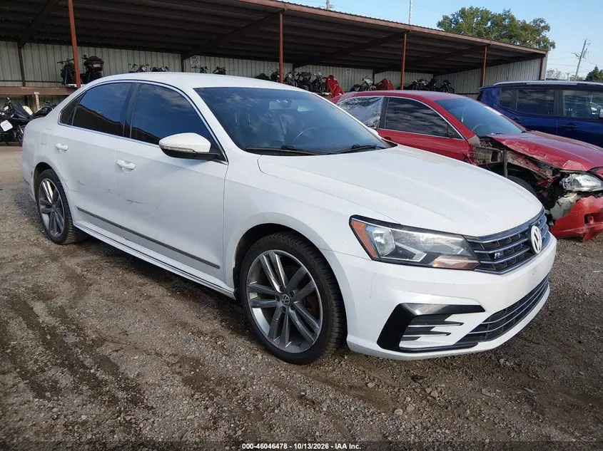 Volkswagen Passat 1.8T R-Line 2016