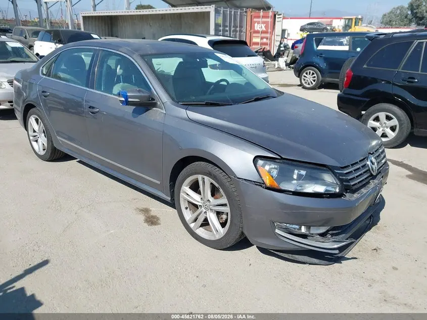Volkswagen Passat 1.8T Sel Premium 2015