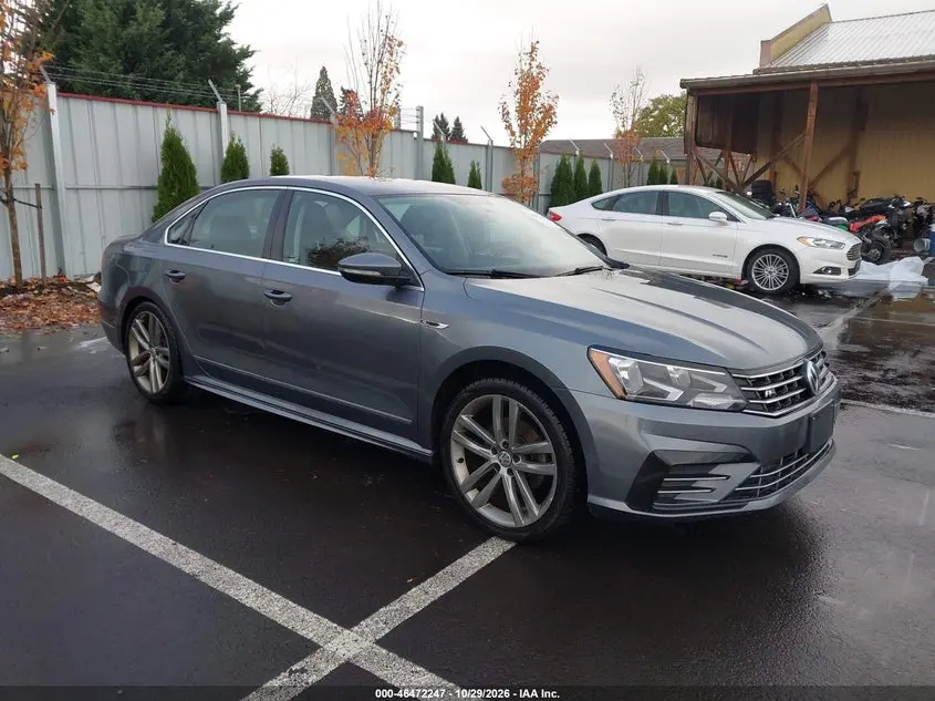 Volkswagen Passat 1.8T R-Line 2017