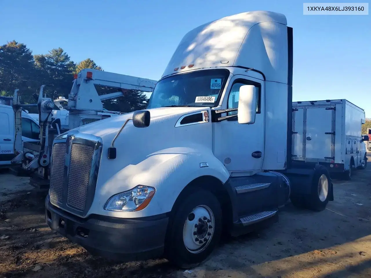 Kenworth T680 Semi Truck 2020