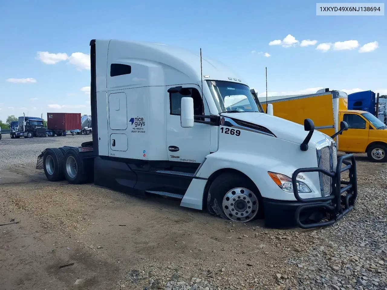 Kenworth T680 Semi Truck 2022