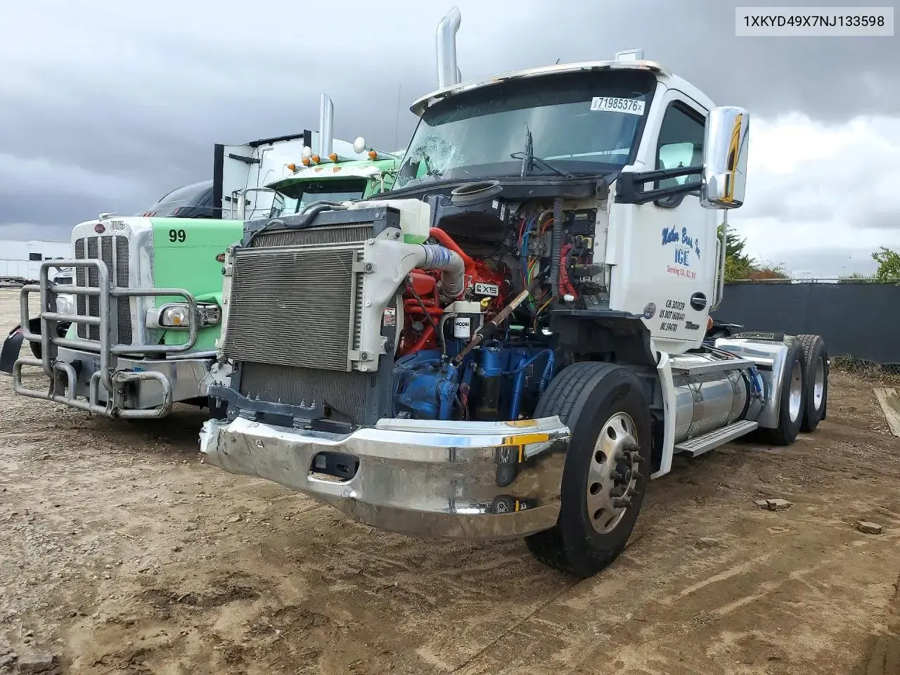Kenworth T680 Semi Truck 2022