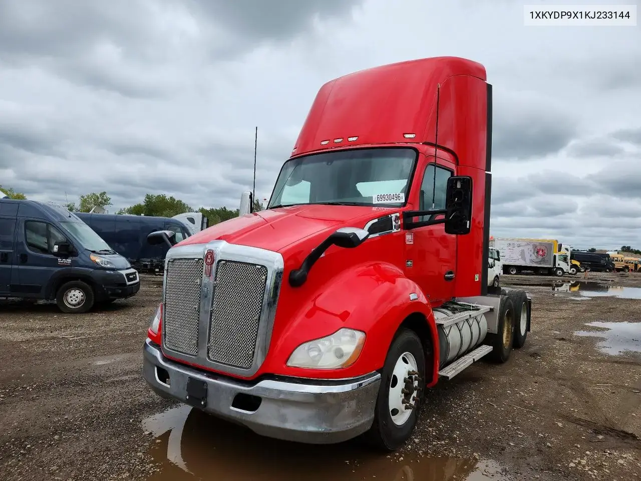 Kenworth T680 Semi Truck 2019