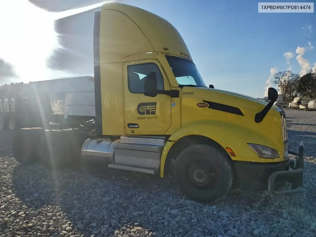 Peterbilt 579 Semi Truck 2023