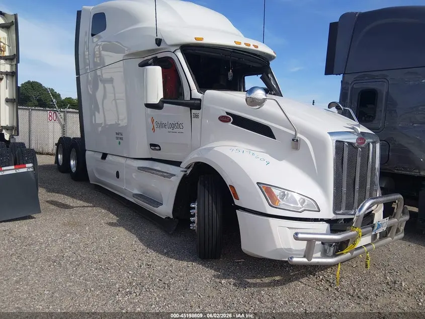 Peterbilt 579 2022