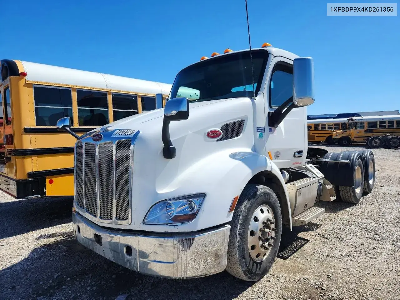 Peterbilt 579 Semi Truck 2019