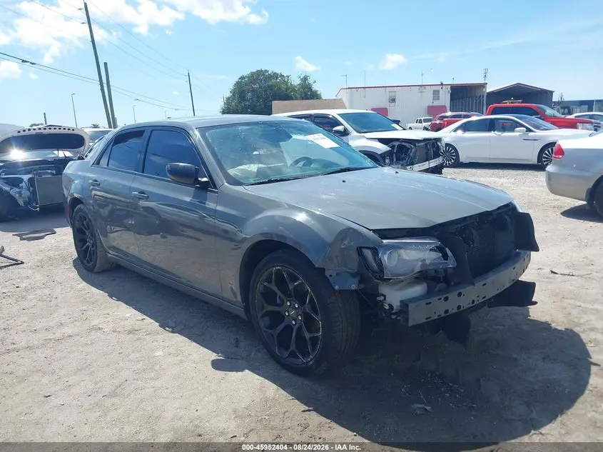 Chrysler 300 Touring 2019