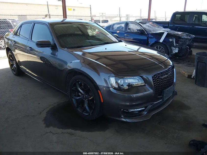 Chrysler 300 Touring L 2022