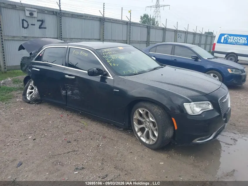 Chrysler 300C Platinum 2016