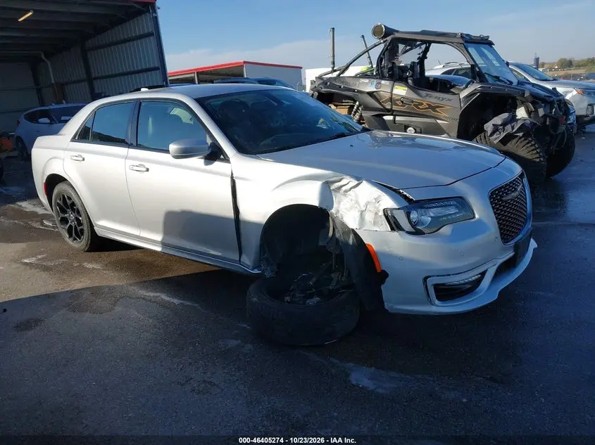 Chrysler 300 Touring L Awd 2022