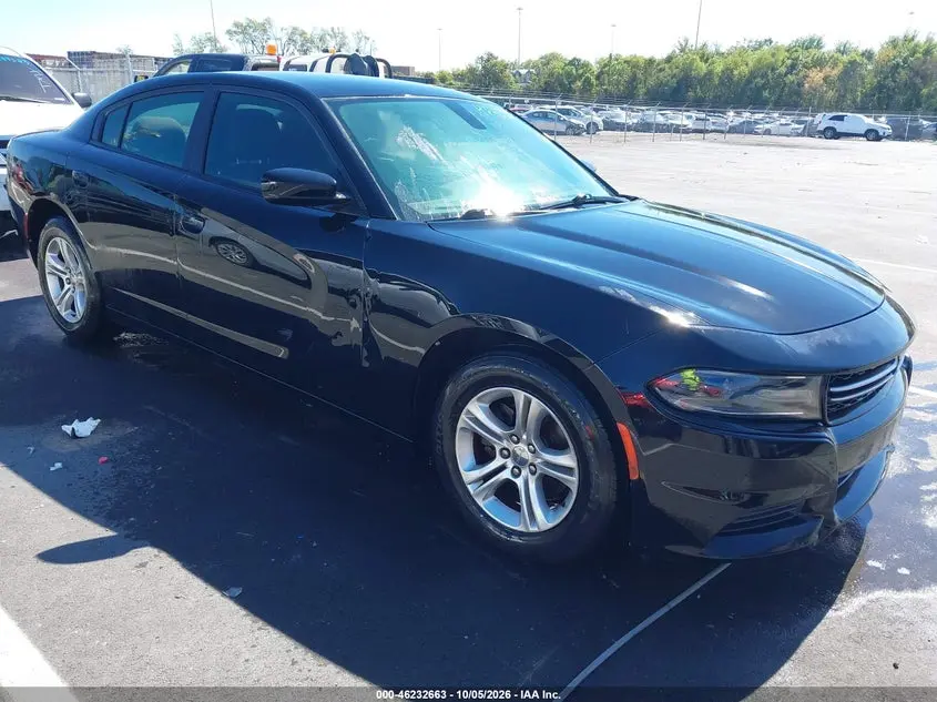 Dodge Charger Se 2015