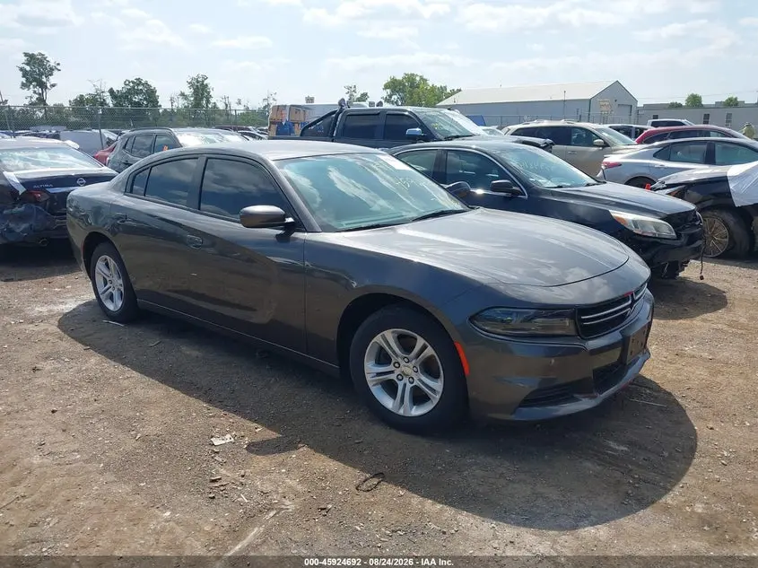 Dodge Charger Se 2015