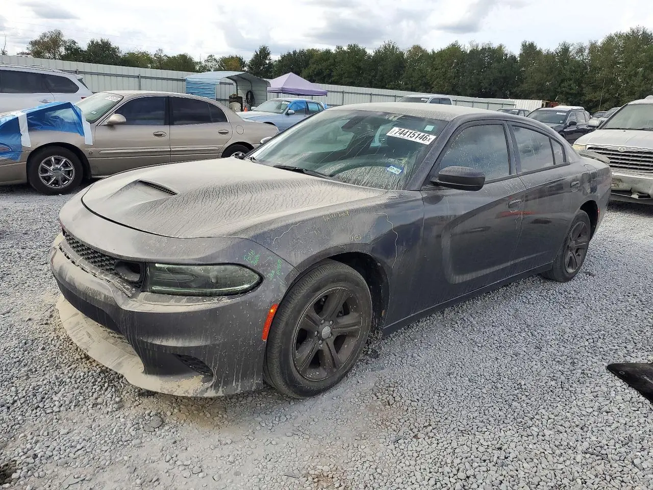 Dodge Charger Se 2016