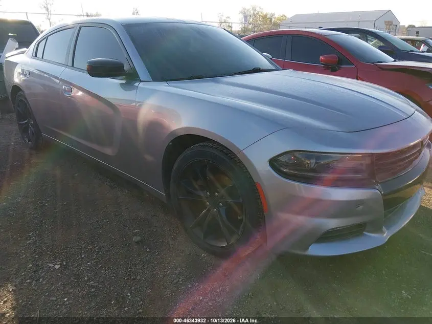 Dodge Charger Sxt 2016