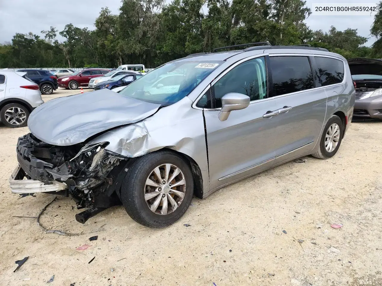 Chrysler Pacifica Touring L 2017