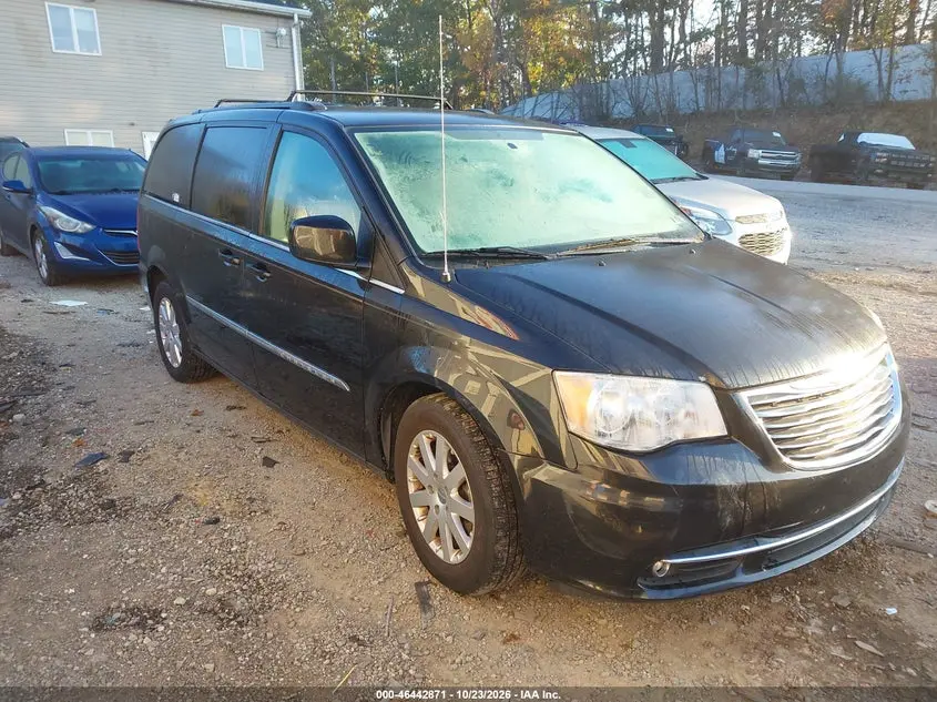 Chrysler Town & Country Touring 2016