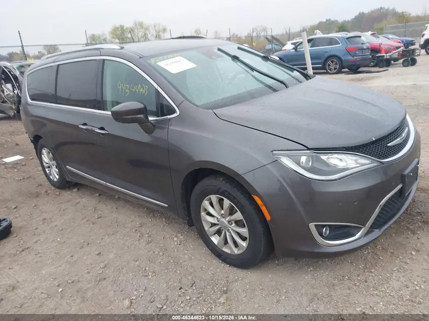 Chrysler Pacifica Touring L 2019