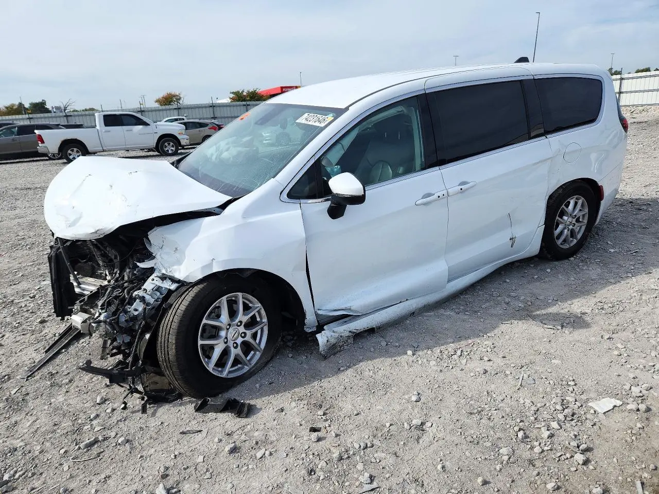 Chrysler Pacifica Touring L 2023