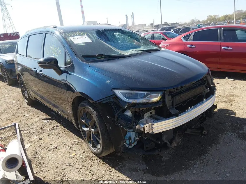 Chrysler Pacifica Touring L 2023
