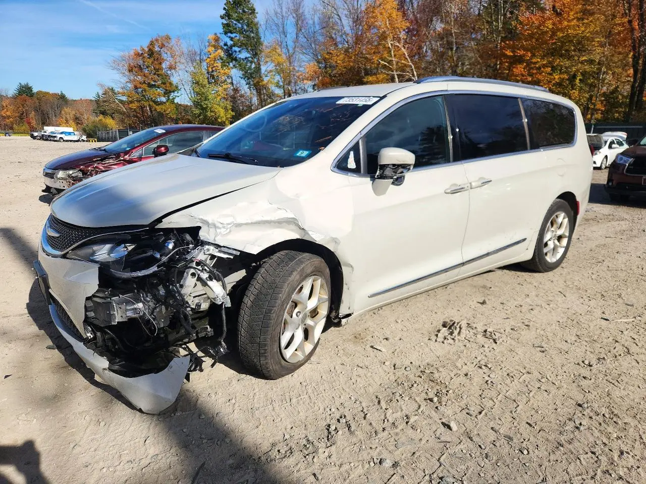 Chrysler Pacifica Touring L 2020