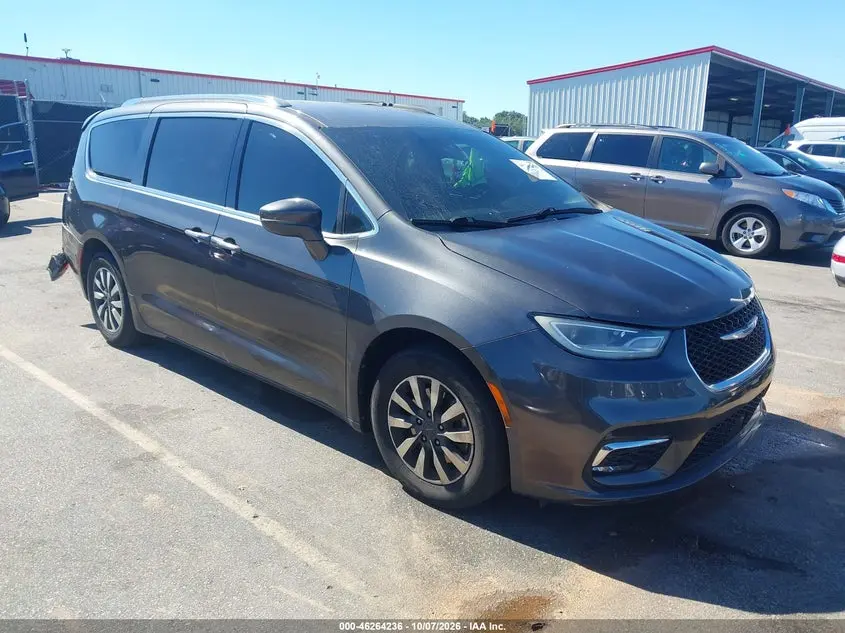 Chrysler Pacifica Touring L 2021