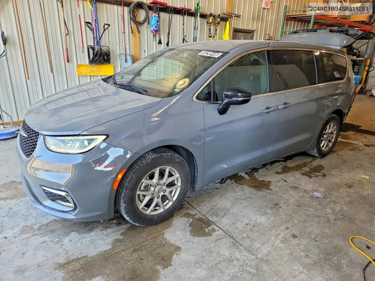 Chrysler Pacifica Select 2025