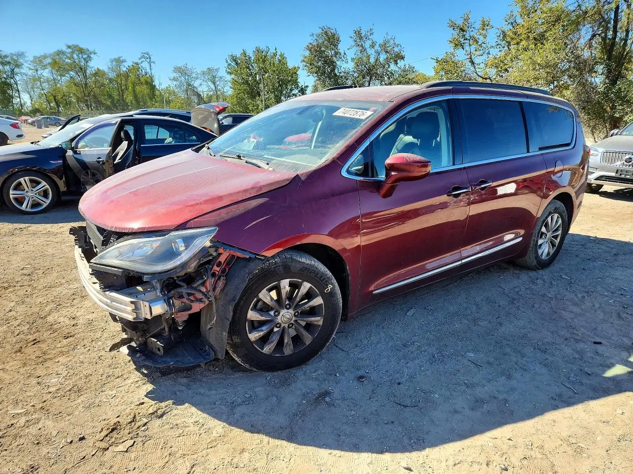 Chrysler Pacifica Touring L 2017