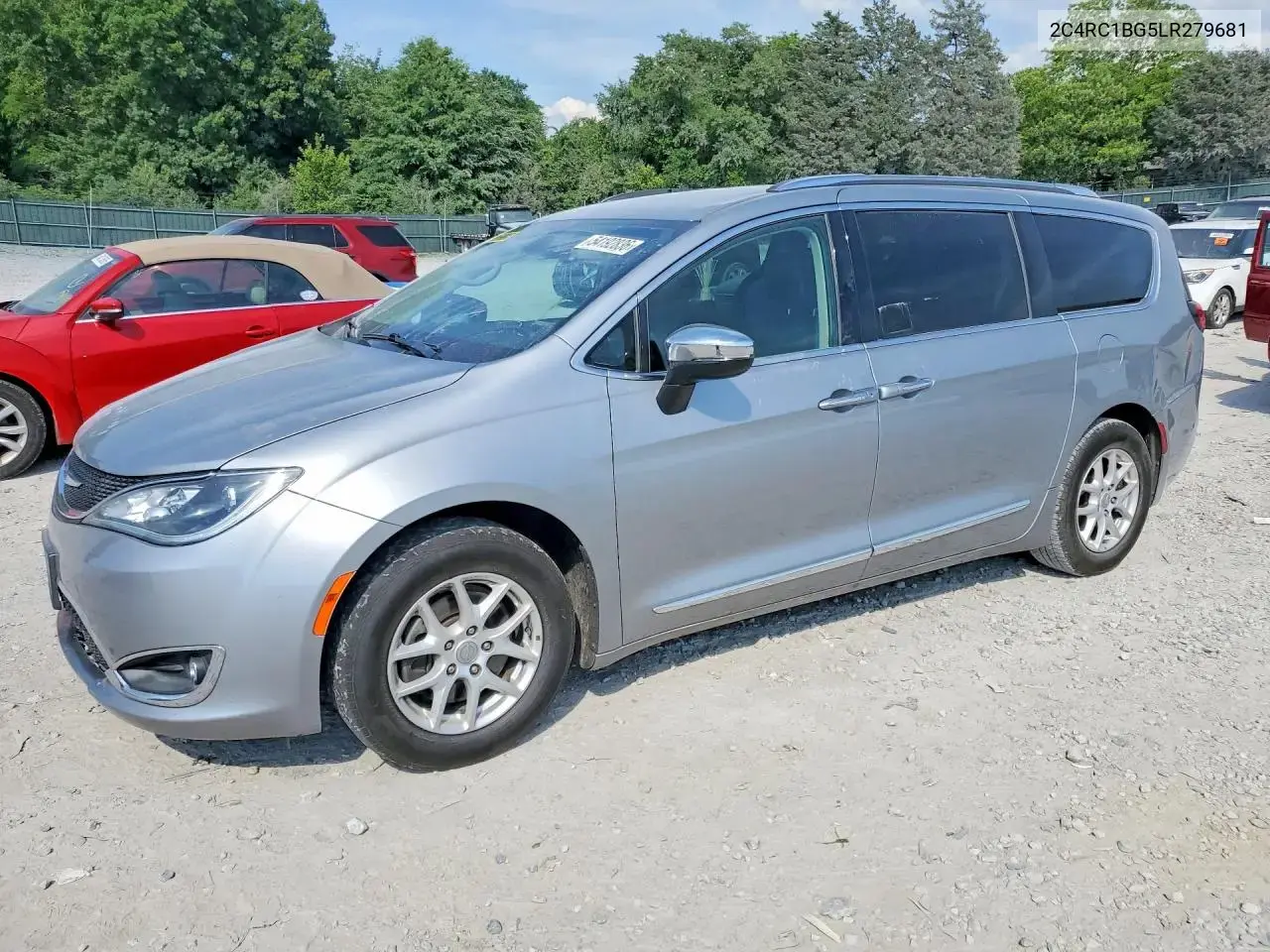 Chrysler Pacifica Touring L 2020