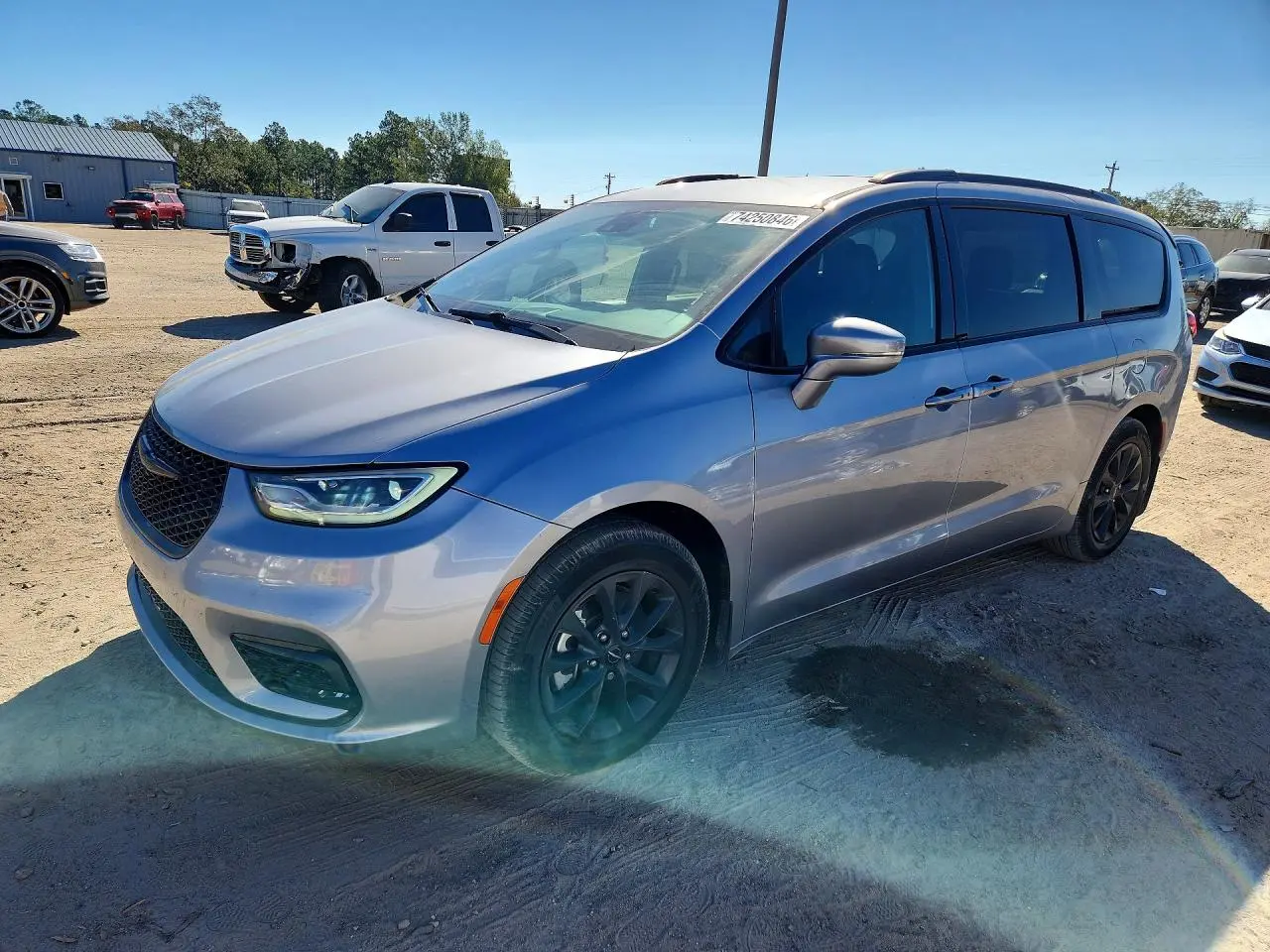 Chrysler Pacifica Touring L 2021