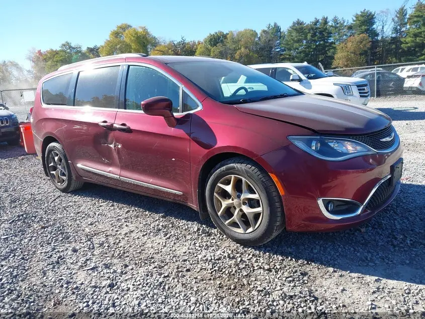 Chrysler Pacifica Touring-L 2017