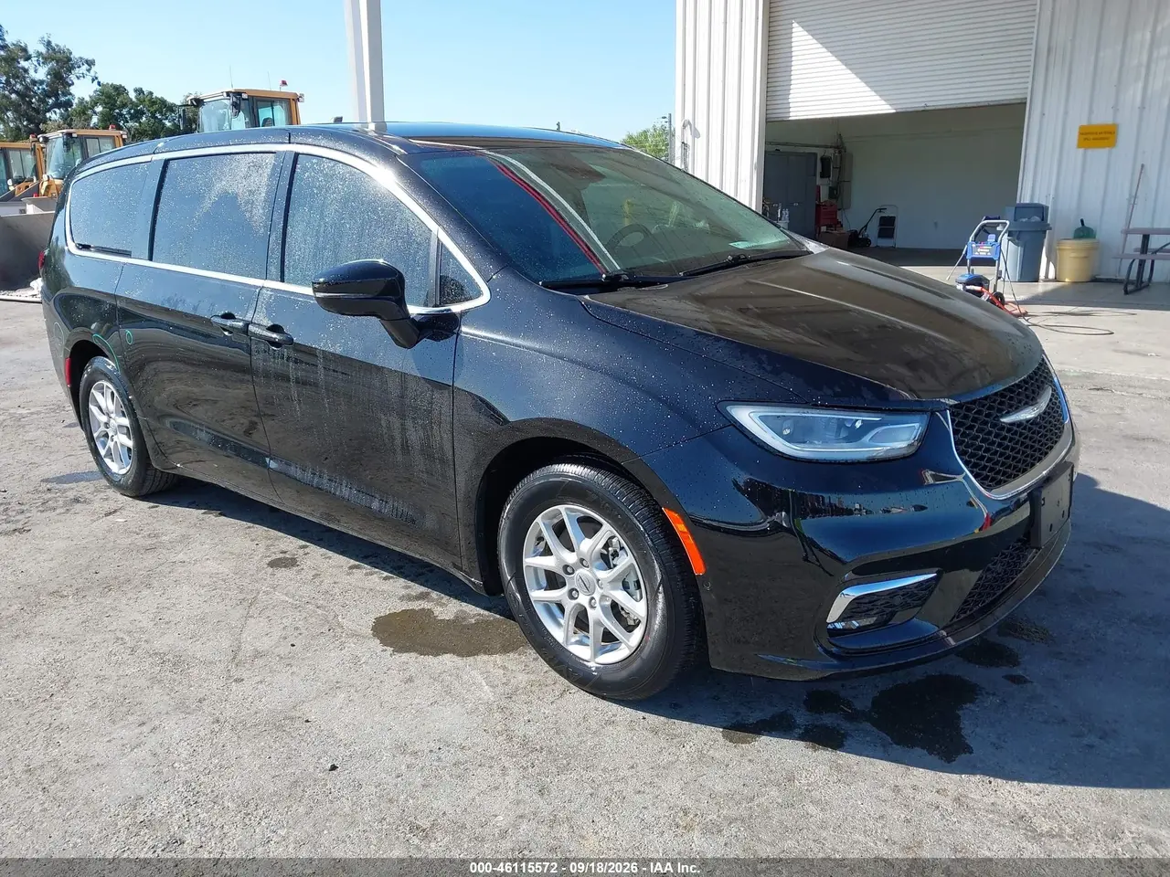 Chrysler Pacifica Touring L 2024
