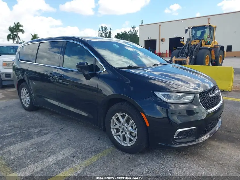 Chrysler Pacifica Select 2025