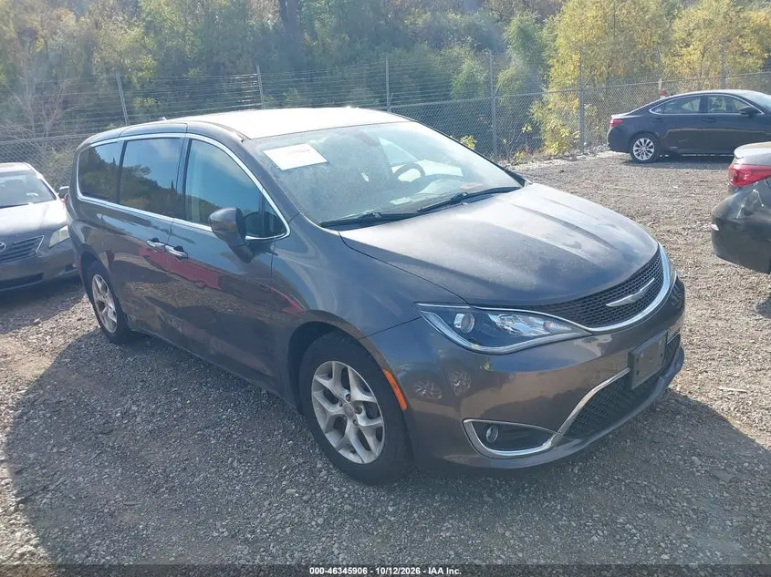 Chrysler Pacifica Touring Plus 2017