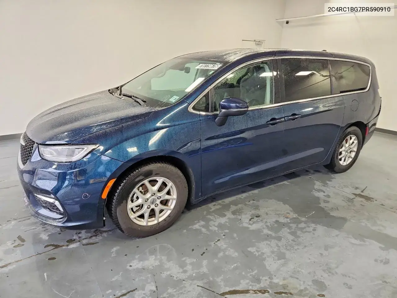 Chrysler Pacifica Touring L 2023