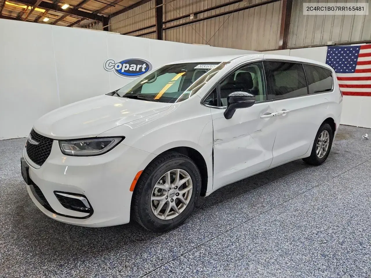 Chrysler Pacifica Touring L 2024
