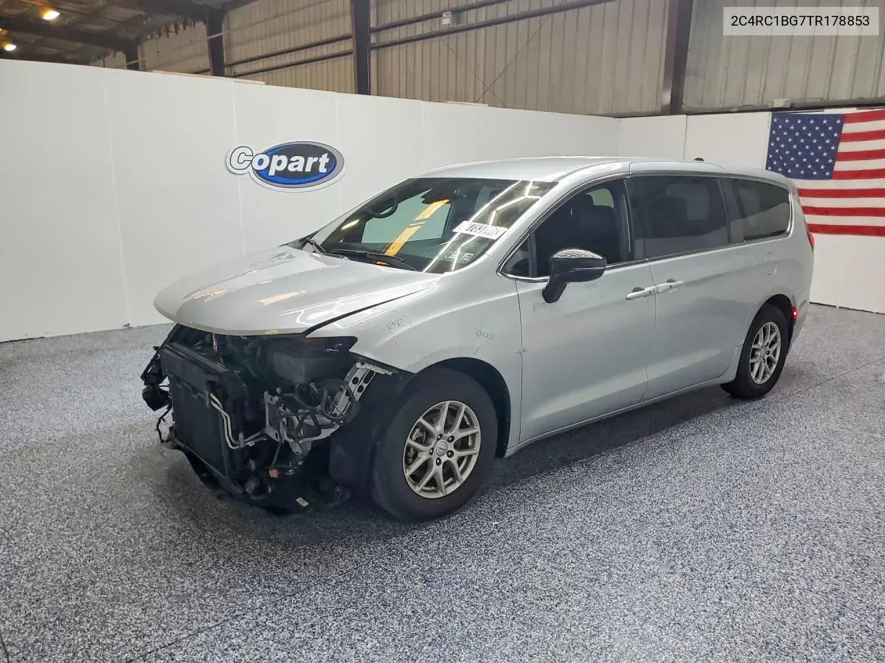 Chrysler Pacifica Select 2026