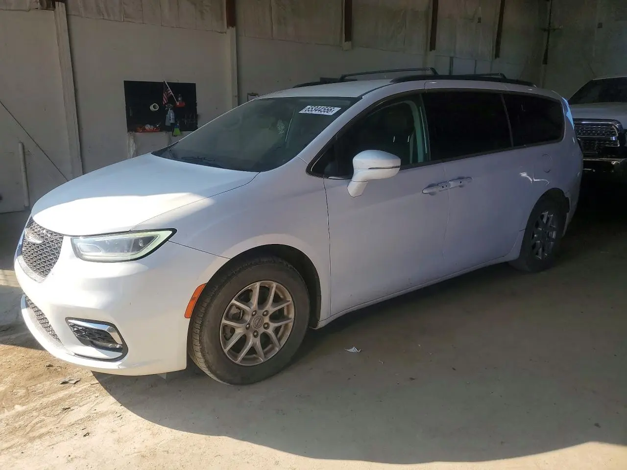 Chrysler Pacifica Touring L 2022
