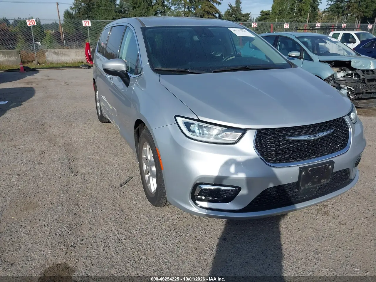 Chrysler Pacifica Touring L 2023