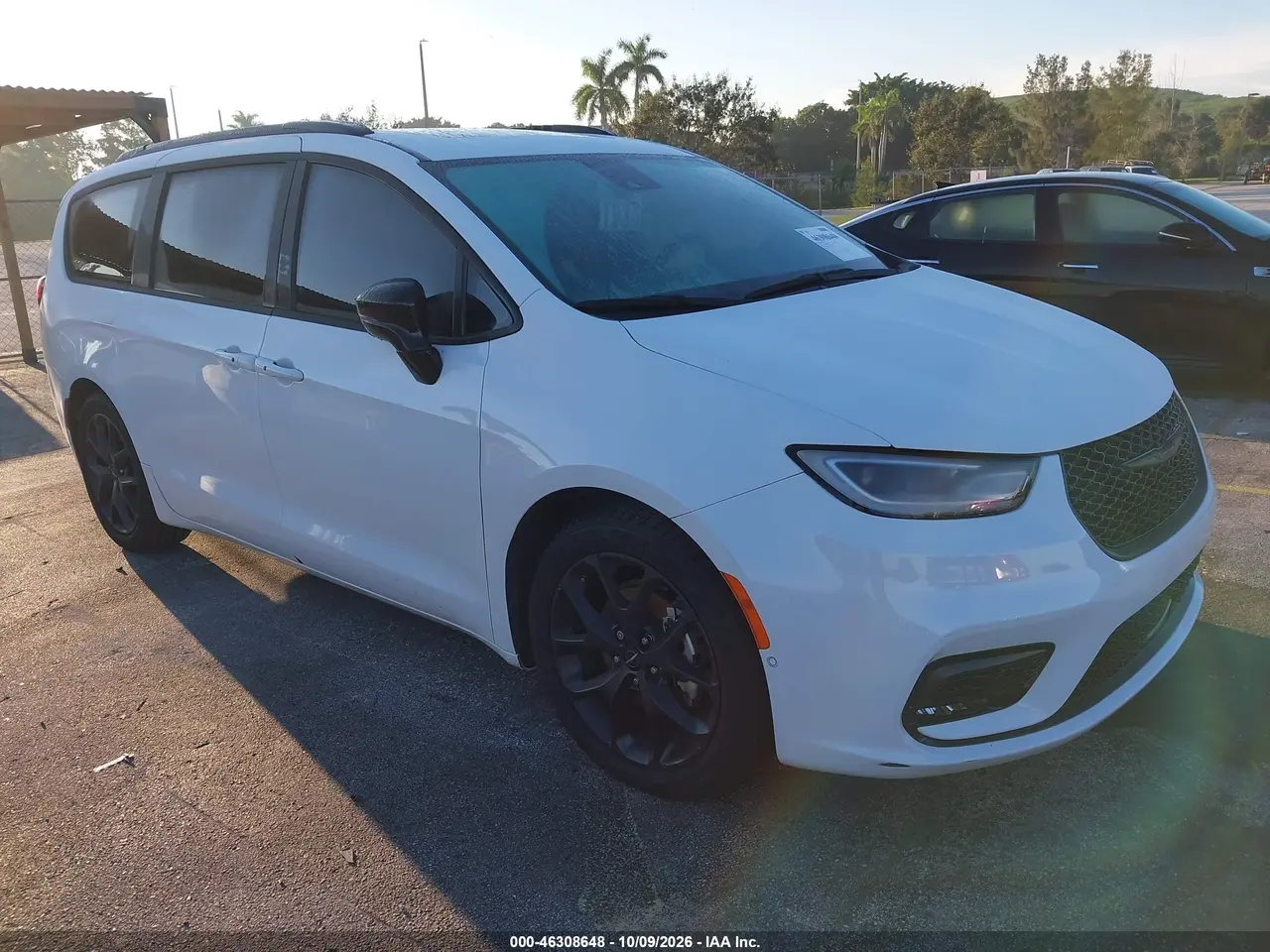 Chrysler Pacifica Touring L 2024
